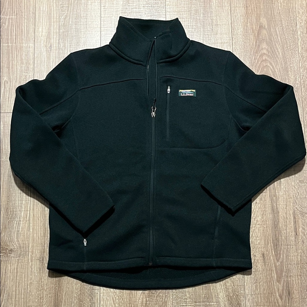 L.L. Bean Men’s Dark Green Fleece Jacket Size M